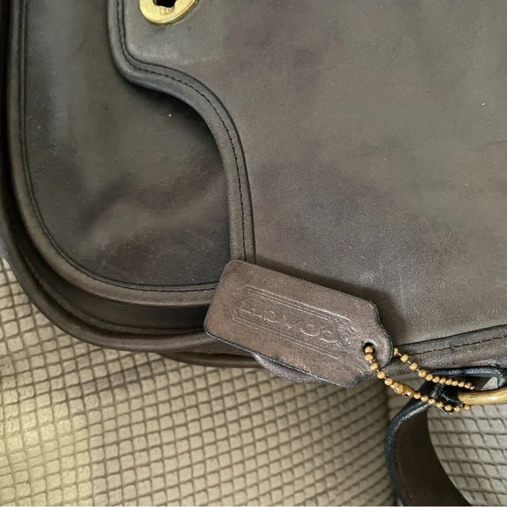 Vintage Coach Legacy bag from the 1980s Brown Leather Classic Vintage Coach